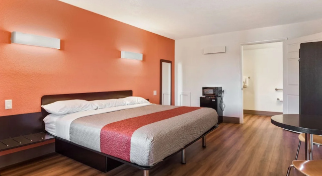 Двухместный номер Standard Motel 6-Youngstown, OH