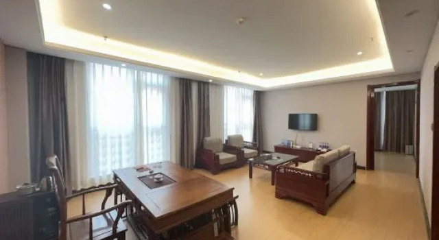 Двухместный люкс Deluxe Dong Sheng International Hotel