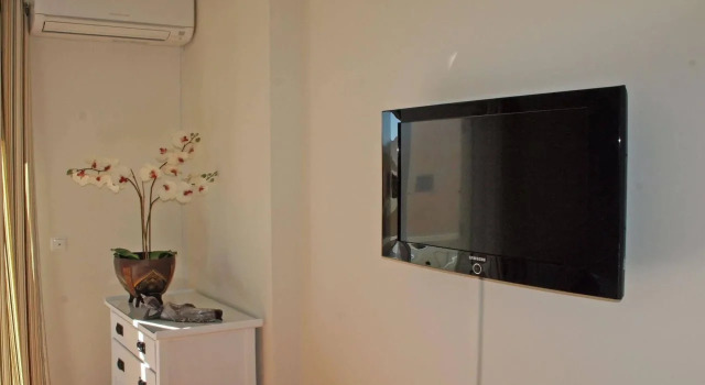 AHO Guest House, Book Pension Charneca Lissabon