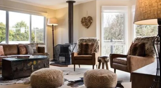 Accolade 1a, Book Hotel Daylesford 