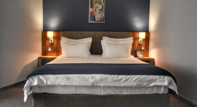 Двухместный номер Superior Avenue Hotel