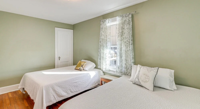 Charming Connecticut Retreat Near Museums & Hiking, Rezervați Casă de vacanță Waterbury 