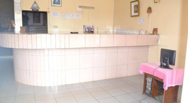 Felydac Hotel, Reservar Hotel Hotéis em Mfoundi com pequeno-almoço, Café da manhã