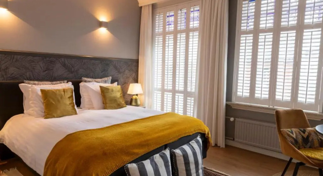 Guesthouse Thoez, Забронировать Отель Отели Маастрихт с парковкой, рядом с Железнодорожный вокзал Маастрихт-Рандвик, Парковка