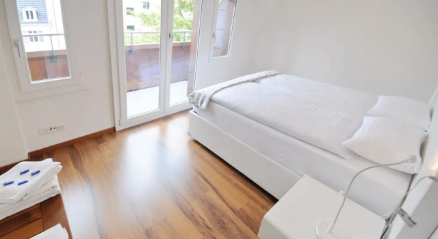 Апартаменты Luxury Дуплекс с балконом Luxury Apartments by Livingdowntown