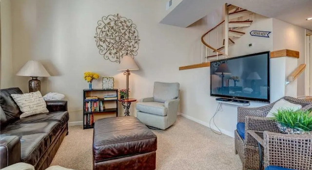 Anchorage 7472, 3 Bedrooms, Sleeps 8, Heated Community Pool, Penthouse