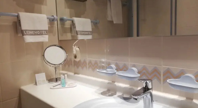 Classique double chambre Leine Hotel