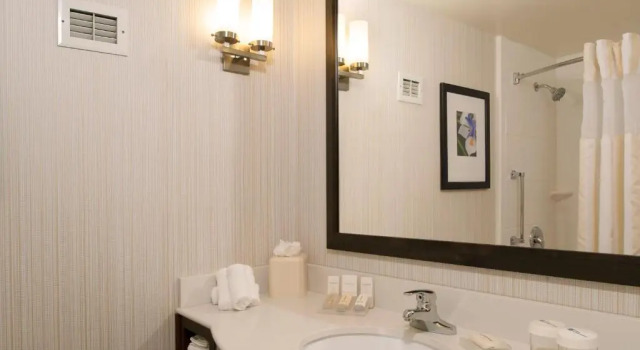 Номер Standard Hilton Garden Inn Plymouth
