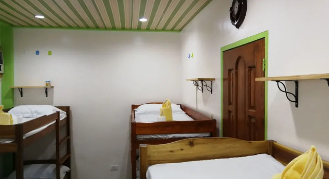 Kaleb Hostel, Book Hostel Tiniguiban Palawan