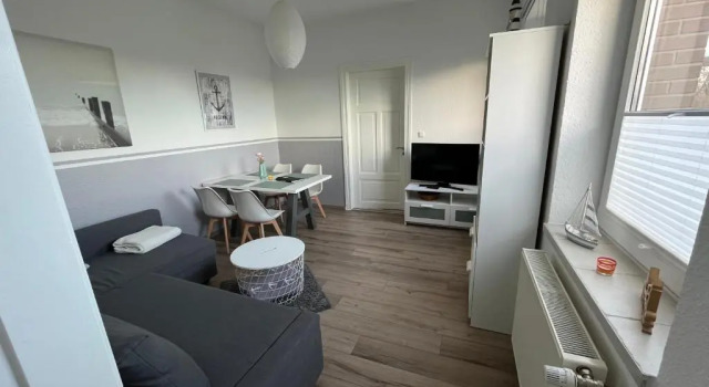 Ferienwohnung mit Warnowblick, Забронировать Отель Росток Мекленбург-Померания, рядом с Strand IGA-Park