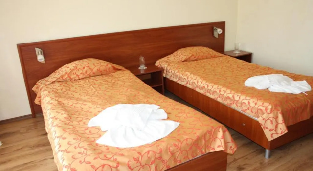 Двухместный номер Standard с балконом Iris Beach Hotel