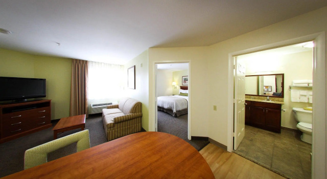 Двухместный люкс c 1 комнатой Candlewood Suites Houston Westchase - Westheimer by IHG