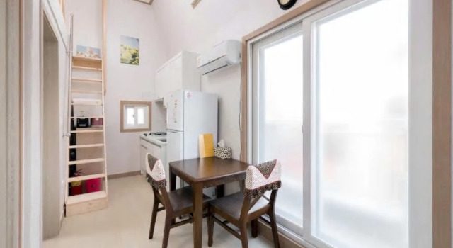 Seoul Corner Guesthouse 2, Prenota Hotel Gwanak-Gu Seul, vicino a LINE Friends Flagship Store