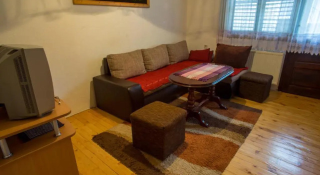 Апартаменты Цокольный этаж Guest house Jezera