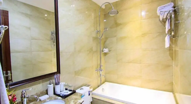 Двухместный номер Deluxe с видом на город Violin Hotel Ha Noi