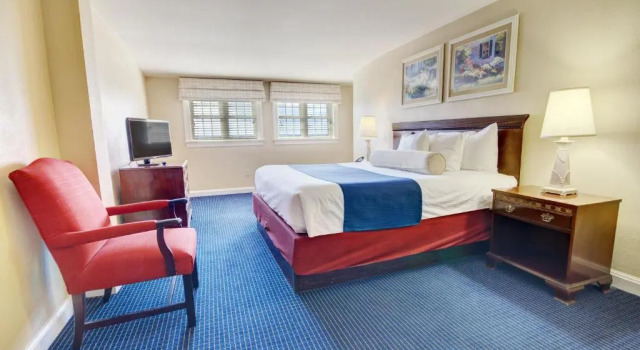 Люкс Club Wyndham Newport Onshore