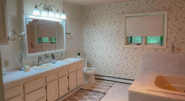 Коттедж Spacious Resort Style Retreat Sleeps 20