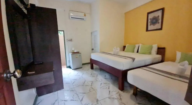 Двухместный номер Superior с балконом и с красивым видом из окна 88 Backpackers Hua Hin