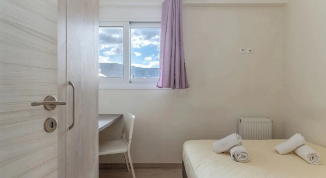 Апартаменты с балконом и с видом на город Elvita Apartments 3