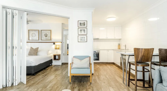 Апартаменты Standard Beaches Apartments Byron Bay