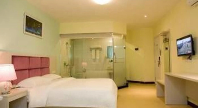 Huirong International Hotel