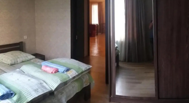 Guest House Elegance, Rezervovat Penzión Hotely v Imereti s parkováním, Parkování