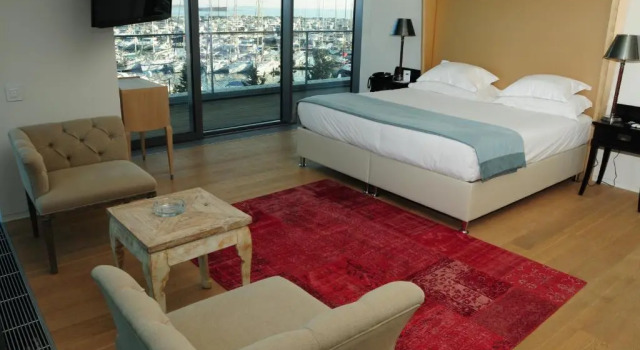 Семейные апартаменты c 1 комнатой с видом на море Ataköy Marina Park Hotel Residence