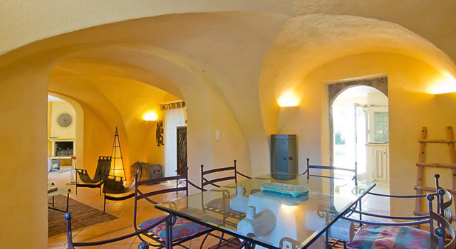 LOustaou dei Figo, Rezervasyon Otel Luberon otoparklı oteller, Otopark