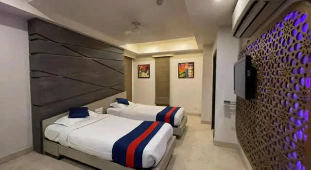 Двухместный номер Economy с видом на город Hotel Aston