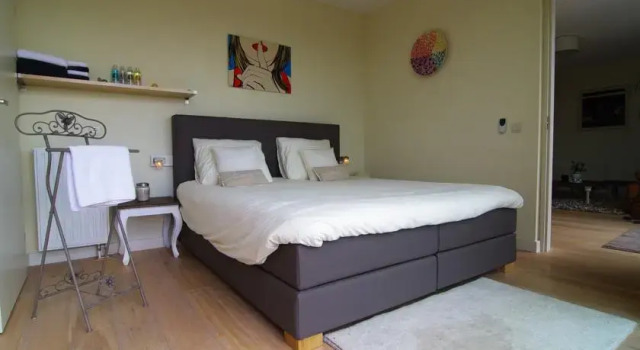 Bed and Bike Stompwijk, Book Apartment Leidschendam Zuid-Holland