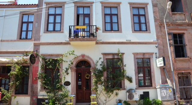 Eden Selene Hotel