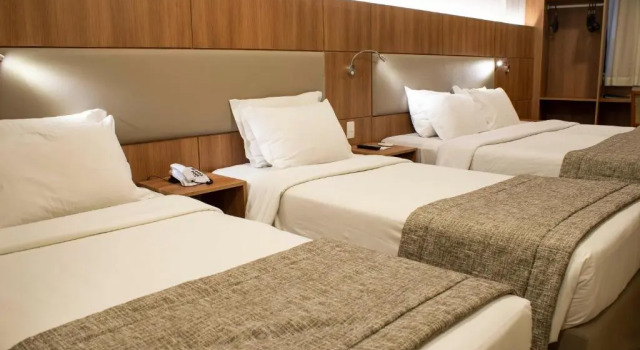Четырёхместный номер Standard Отель Astoria Copacabana