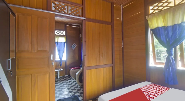 Hotel O Pulisan Ekowisata Homestay Near Wisata Pantai Desa Pulisan (Pulisan Beach Tour), Prenota Hotel Hotel a Sulawesi con parcheggio, Parcheggio