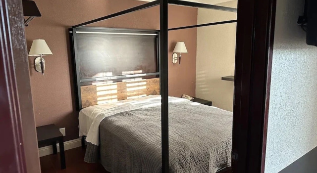 Люкс Cabana Inn & Suites