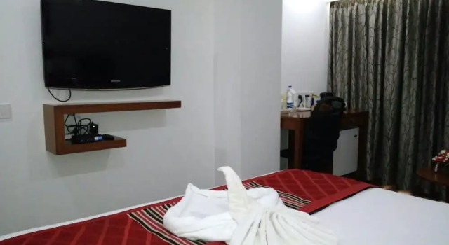 Номер Royal с видом на город The Royal Comfort