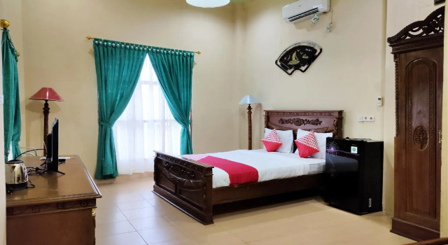 Двухместный люкс Urbanview at Wedika Hotel Bengkulu