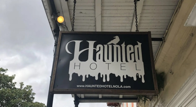 Haunted Hotel New Orleans, Забронировать Отель Французский квартал Новый Орлеан, рядом с Art In Bloom Gallery and Studio