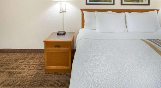 Двухместный номер Standard c 1 комнатой La Quinta Inn by Wyndham San Diego - Miramar