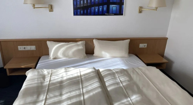 Трёхместный номер Business Mirage City Hotel Stuttgart Zentrum