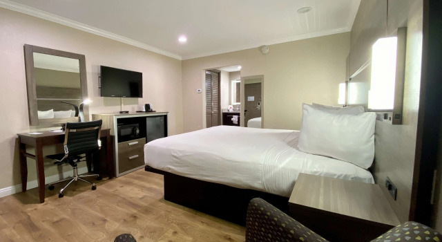Двухместный номер Standard SureStay Hotel by Best Western Santa Cruz