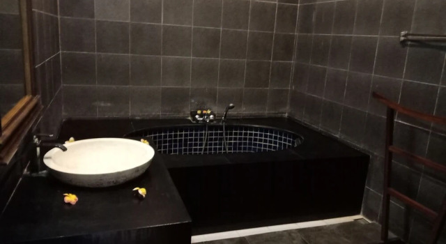Номер Deluxe с балконом и с видом на сад Bali Nibbana Resort