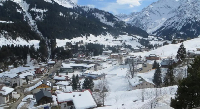 Апартаменты Comfort Gästehaus am Berg