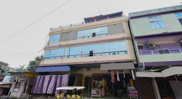 Madina Guest House by OYO Rooms