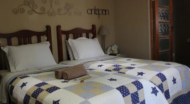 Homestead Guesthouse and Coffee Shoppe, Prenota Hotel Sasolburg Free State
