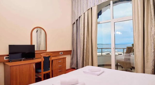 Двухместный номер Superior с балконом и с видом на море Hotel Selce