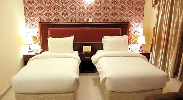 Номер Deluxe Montreal Naif Hotel
