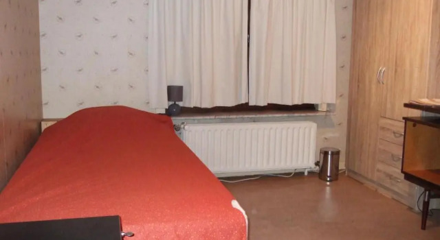 Guestrooms Bij Het Station Van Drongen, Забронировать Отель Отели Leiestreek с бассейном, Бассейн