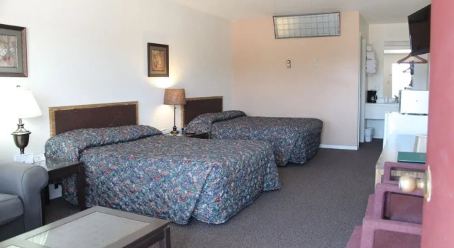 The Lake House Inn, Забронировать Мини-отель Лори Lake of the Ozarks