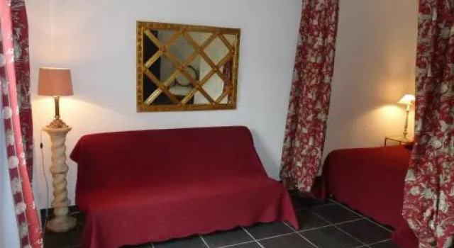 Le Vieux Vauvert, Rezerwuj Hotel Rochecorbon Indre et Loire