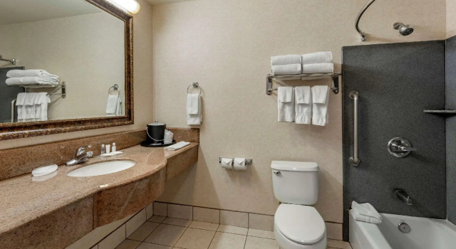 Двухместный номер Standard Citrus Suites Redlands Loma Linda Hotel